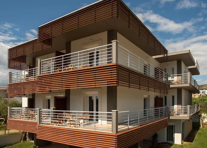 Kanali Homes